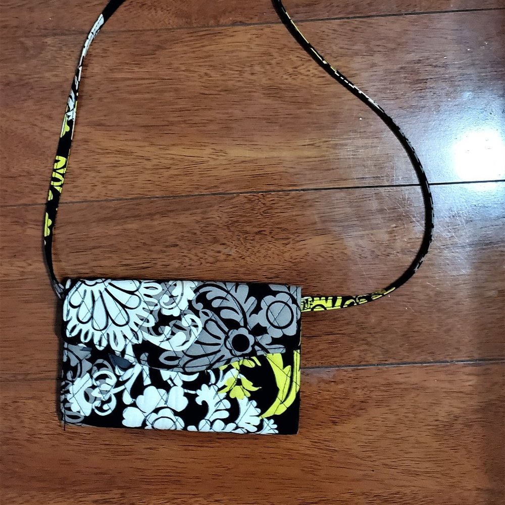 Vera Bradley Black & Yellow, white flower clutch